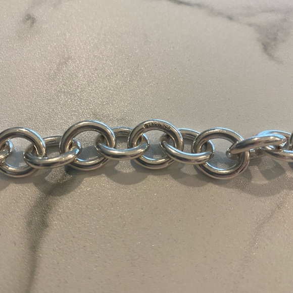 Tiffany and co Retired Heart Clasp Large Link Bracelet - Picture 4 of 5
